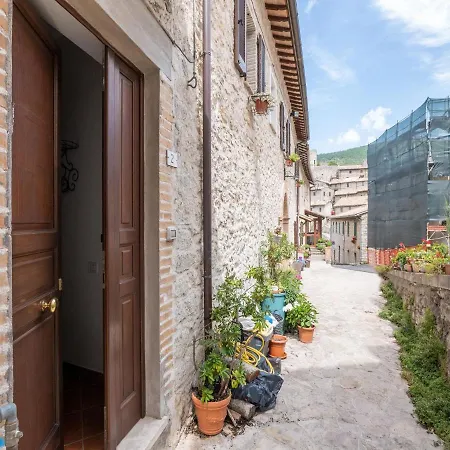 Lovely In Umbria Close To The Centre Appartamento Polino